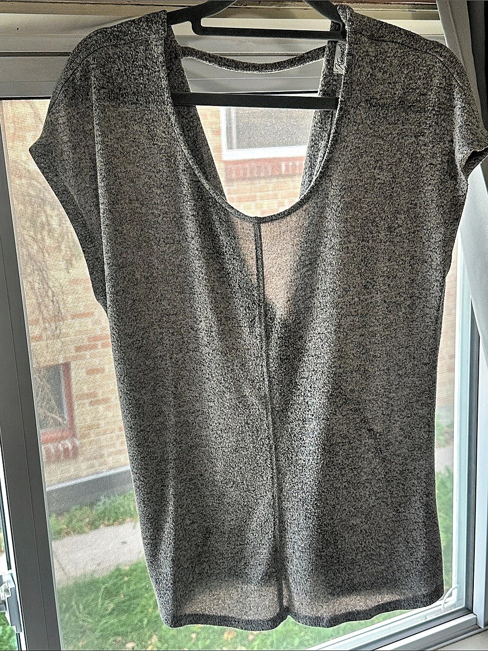 Gray Short Sleeve Top Size Small - Kismet